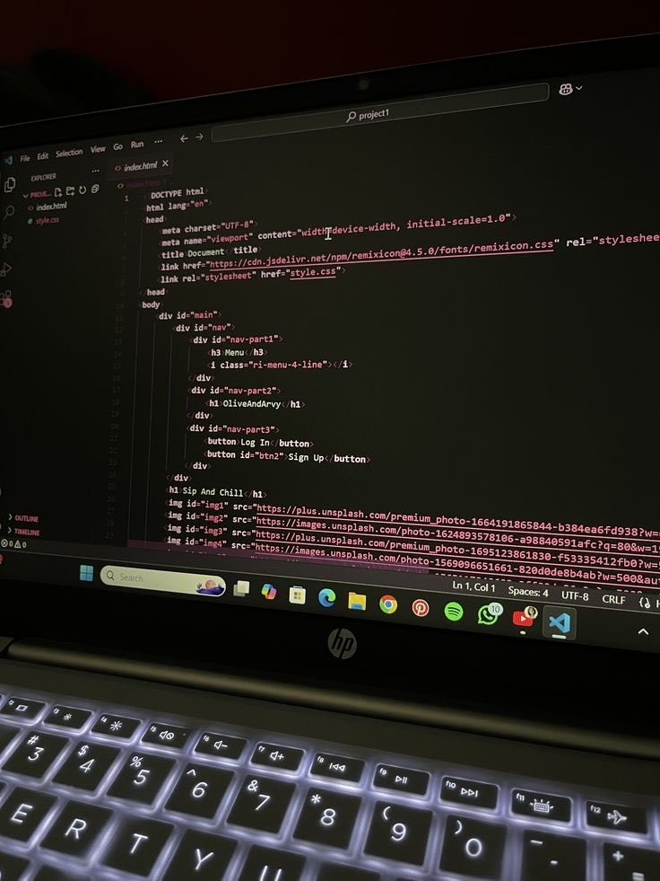 mandiocabacaxi's tweet image. &amp;lt; #collegetwt ⋆ #studytwt ⋆ #studytech  ⋆ #booktwt &amp;gt;

⠀    ⟡  mandi, 2007, ela-dela 🍓
˓  sistemas de informação - UFF
˓ aprendendo unity, C# e C 
˓  foco: gamedev, engenharia de software, devops

📌: estudos, jogos, código, livros, arte, música, academia

↺/♡ =moots 😸