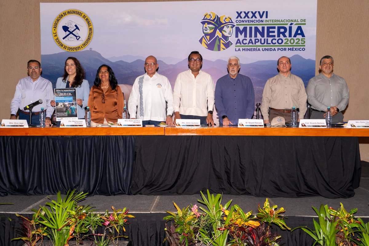 #COMUNICADO_AIMMGM 
Agradecemos la asistencia de más de 50 medios de comunicación a la rueda de prensa donde nuestro presidente Ing. Rubén Del Pozo Mendoza, adelantó el programa de la XXXVI #ConvenciónMinera2025 #LaMineríaUnidaPorMéxico #CIM2025 <a href="/AimmgmCap/">Cap-Aimmgm</a> <a href="/AIMMGMSonora/">AIMMGM Sonora</a>