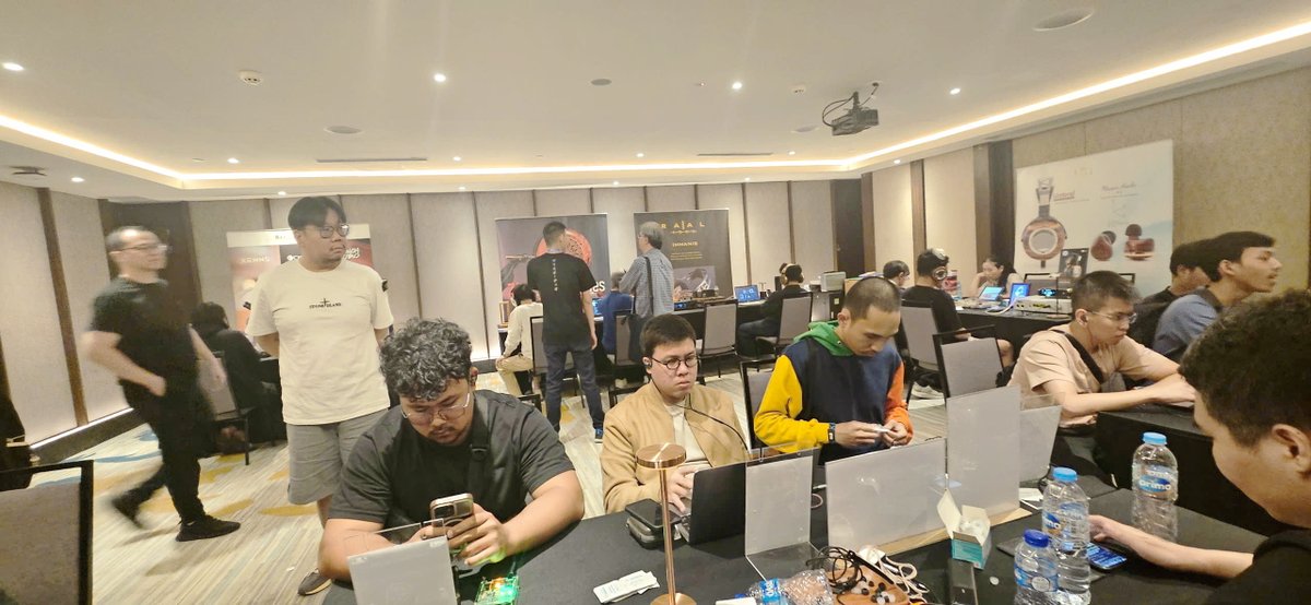 tranhieuamg's tweet photo. Throw back to the incredible weekend 2 weeks ago! PAPI 2025 was incredible and much thanks to BTM for hosting us!
#soranik #mems3s2025 #mems3s #mems3 #mems4 #memems2026 #APGO #AP1 #AP2 #mems2s #mems2 #mems2026 https://t.co/IW6DzVoJHD