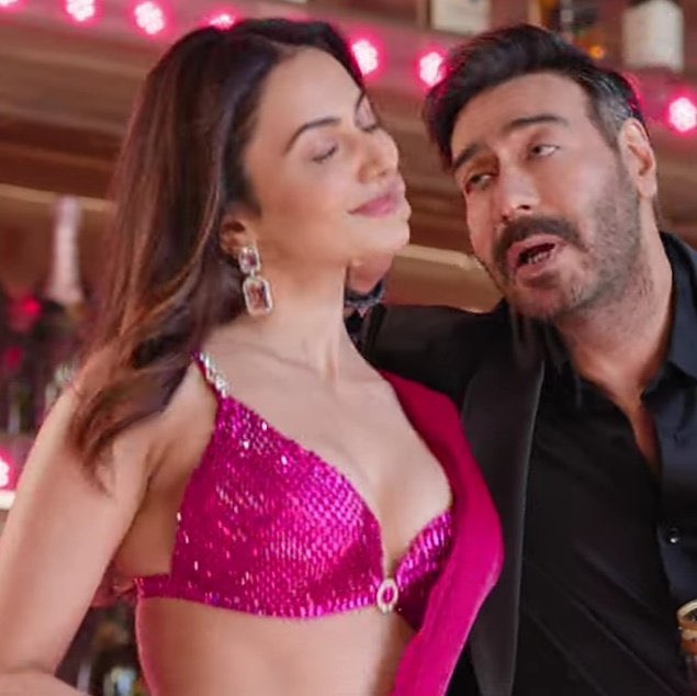 Rakul Preet Singh – The Most Beautiful Indian Actress | iiQ8 Entertainment