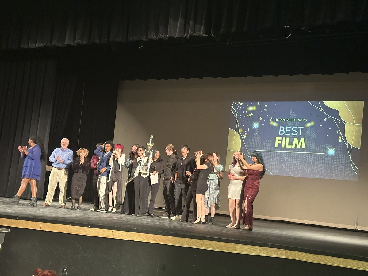 Liz Zafiro Revelez tweet media