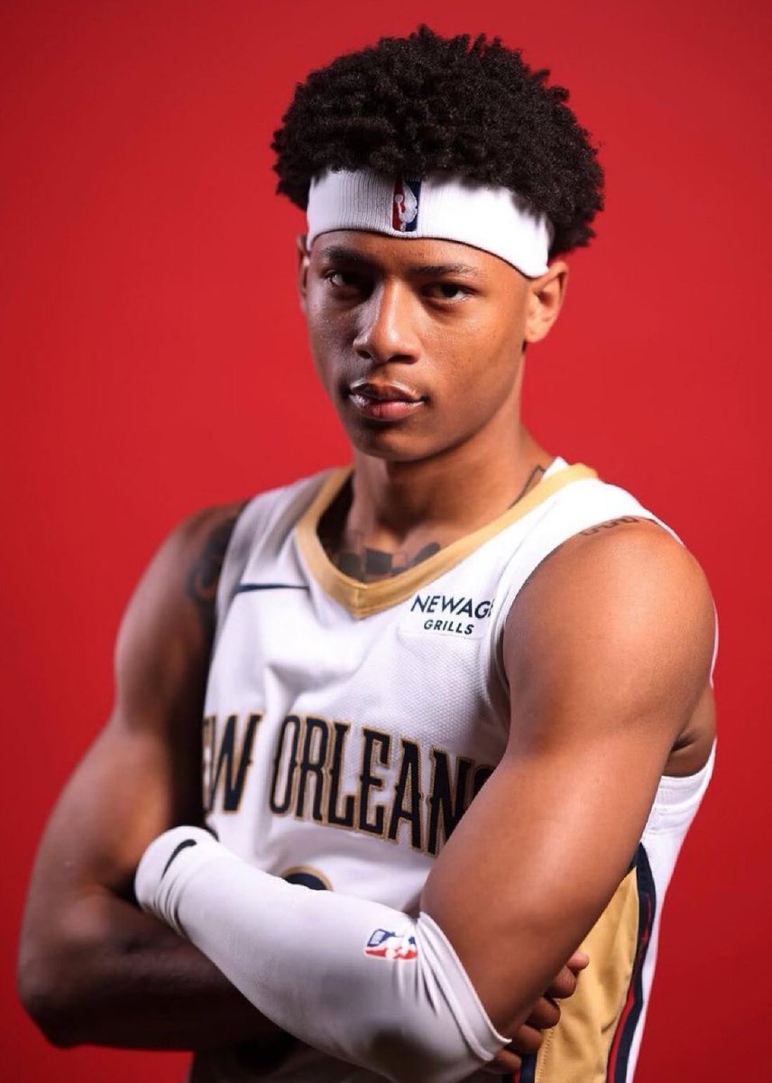 Jeremiah Fears tonight:

21 Points
6 Assists 
2 Steals
1 Rebound 
10/15 FGM
30 Minutes