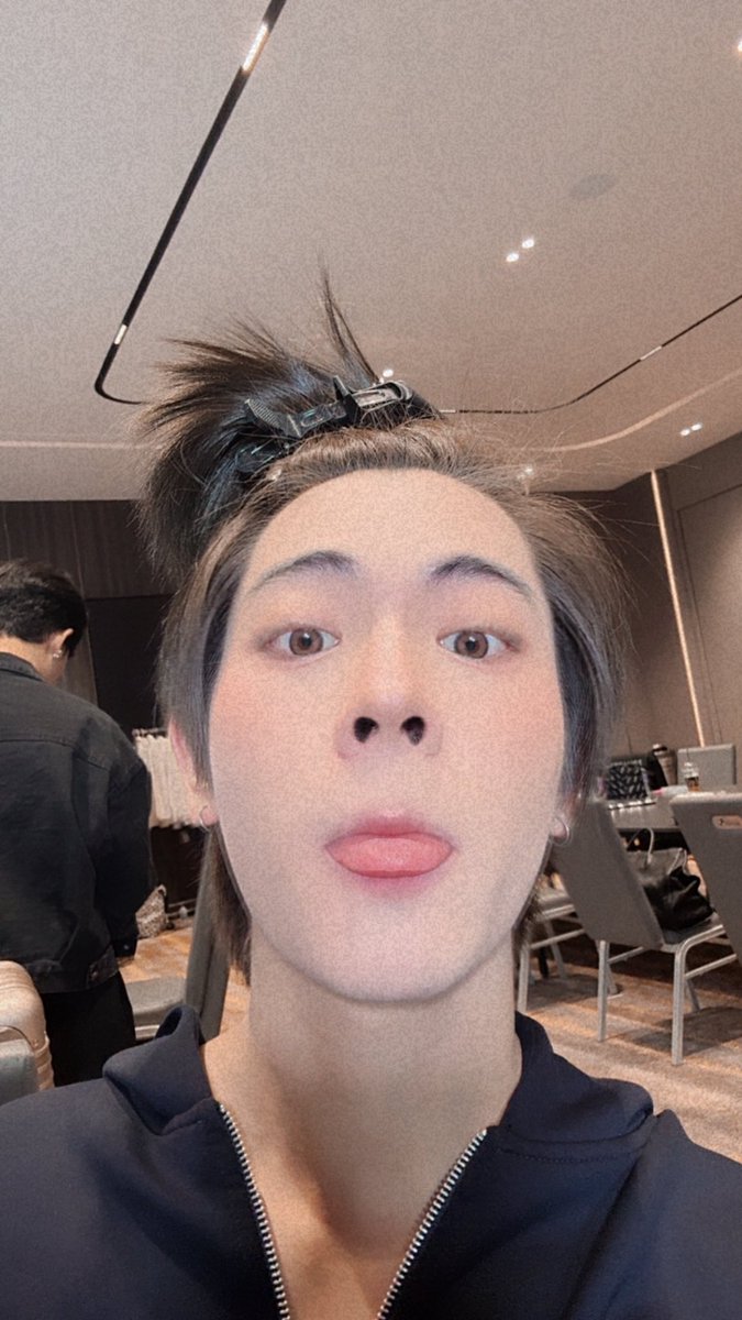 <a href="/TLE_mtm/">TLE.MTM</a> ไม่บอกหรอกนะะ แน่จริงก้รีบมา