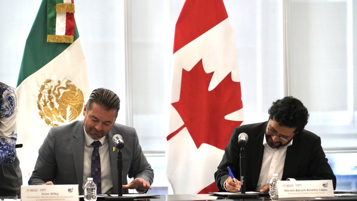 Firmé el Memorando de Entendimiento para la Cooperación en Materia de Empleo y Desarrollo de la Fuerza Laboral, en colaboración con el Ministerio de Inmigración y Formación Profesional de #Saskatchewan y el Gobierno de Canadá. Estuvieron presentes Drew Wilby, Viceministro del
