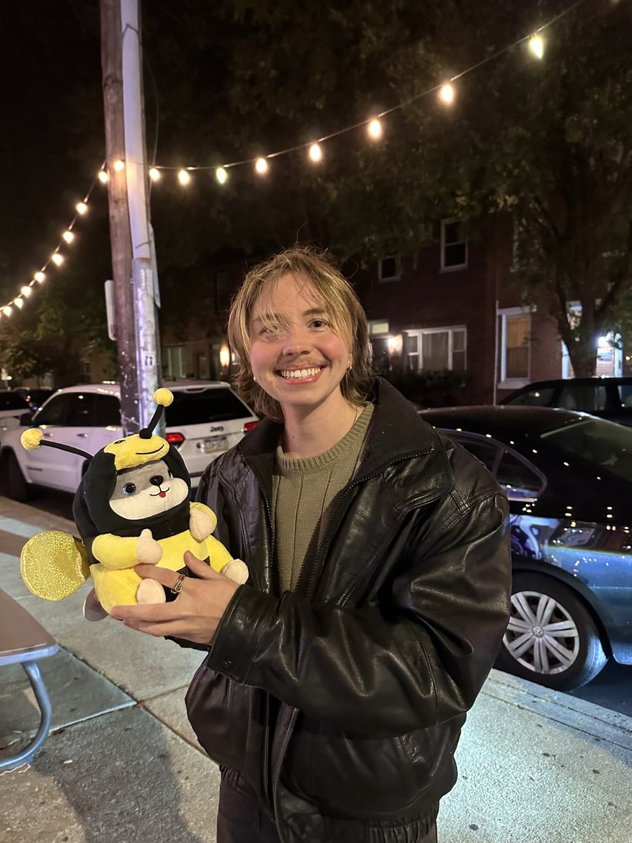 calebquit's tweet image. 