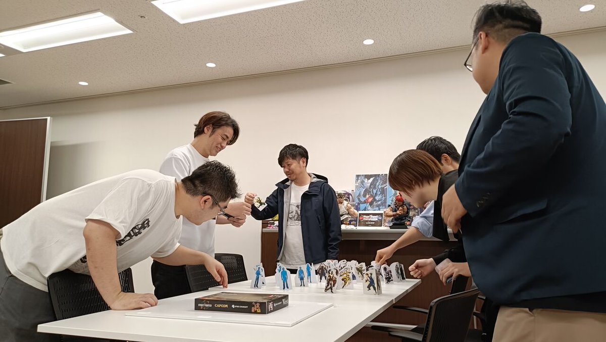 ファミ通.com tweet media