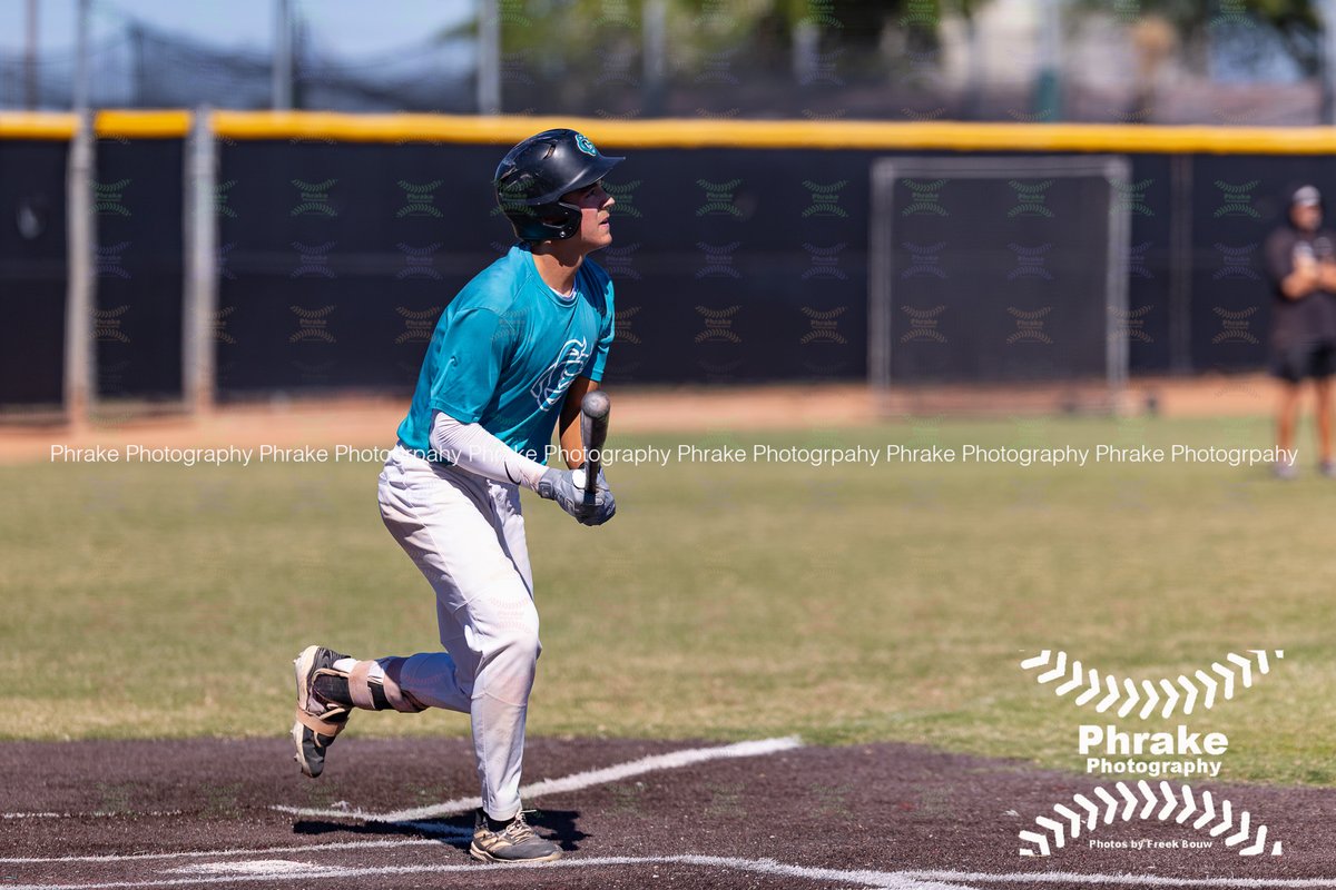 phrakephoto's tweet image. Ben Lovering (11) OF  Chandler-Gilbert Coyotes So @benlovering11 @Baseball_FLHS @TheCanesBBWest @cgyotebaseball

#yotes #cgcc #cgccbaseball #cgcccoyotes #chandlergilbert #HowlYeah #TTS #njcaa #njcaabaseball
@njcaabaseball

#jucobaseball #jucoproduct #ACCACbaseball
@accac_sports