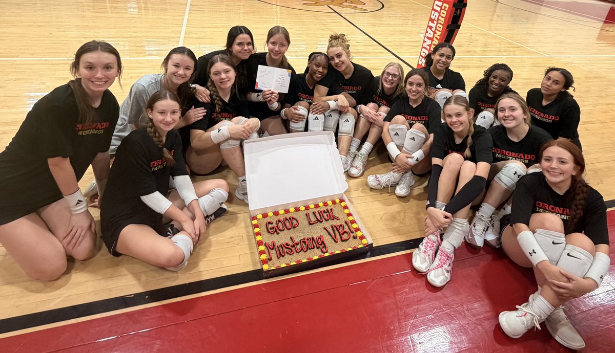 Coronado Volleyball tweet media