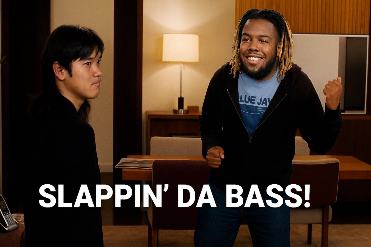 sdekloet's tweet photo. Vladdy Slappin’ Da Bass (Base) felt like this movie moment!!! Ya feel me? @vladdyisking__  @BlueJays @TSN_Sports @Sportsnet #WANTITALL https://t.co/9T78bkHBoM