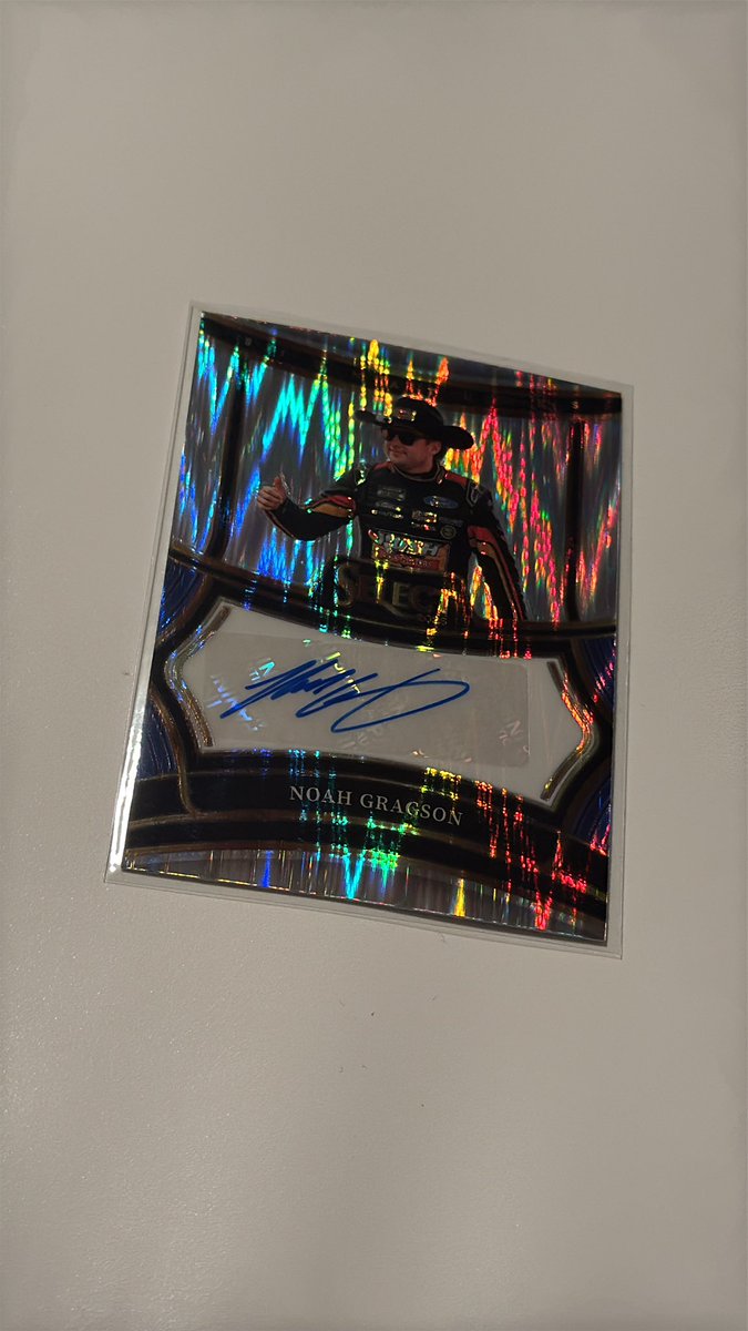 JimmyC_717's tweet photo. Ripping some Select 2025 NASCAR cards tonight…and outta nowhere from a blaster box is this gorgeous  @NoahGragson auto parallel 🔥 😮‍💨 @PaniniAmerica https://t.co/WzGQrUBLyp