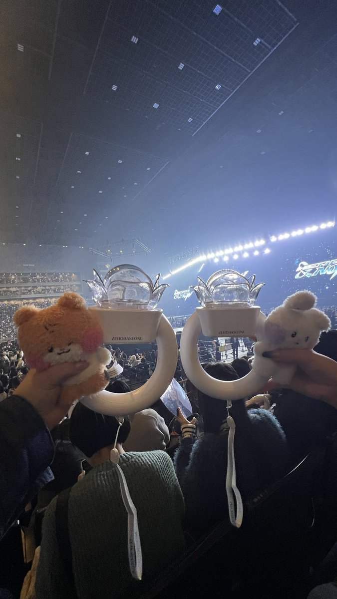 rk_yj320's tweet photo. 251029 ZEROBASEONE

많은 행복을 줘서 고마워♡

유진아!!!! 너가 제일 빛나고 있었어✨

영원히 사랑해❣️ https://t.co/yGczIaObd7