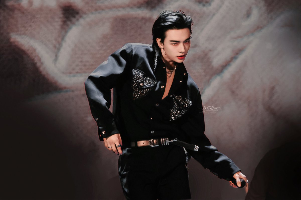 ST_forHJ's tweet image. 251019_

#Hyunjin  #현진  #黃鉉辰  #ヒョンジン  #StrayKids #dominATE_celebrATE