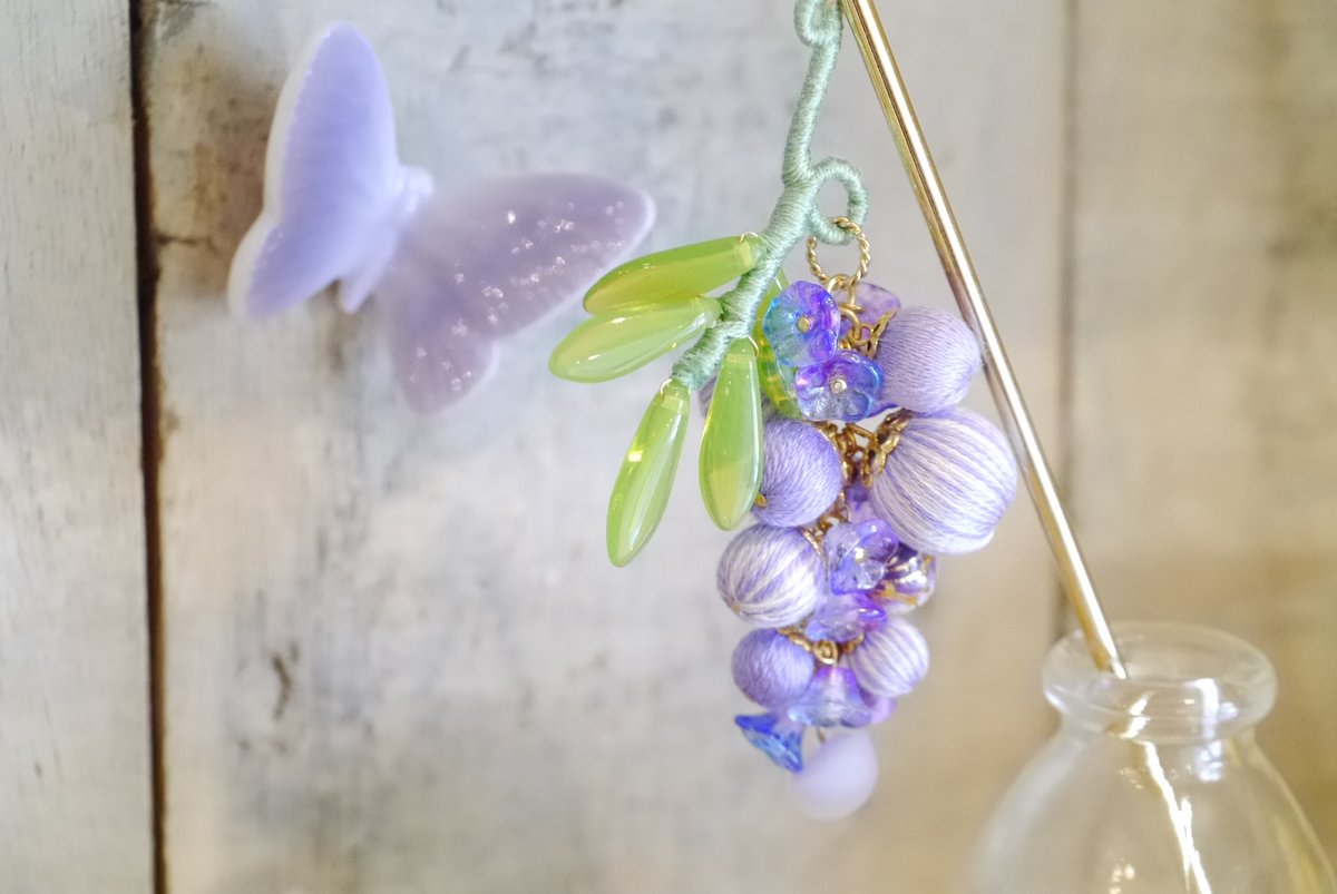 suzu_empyrean's tweet image. オープンから
展示会に来てくださるお客さまと
とても楽しい時間を過ごしています☕️✨

金魚ちゃんのパニエのようなおヒレや
ワイヤーに糸を巻いた藤の蔦など
文字で伝えきれていない部分まで
お話きいてもらえて嬉しいです🥹🫶🏻

𓊆個展開催中𓊇
🍁10/30(木)〜11/3(月)
☕️12:00~18:30
🏠@Lupopo_cafe