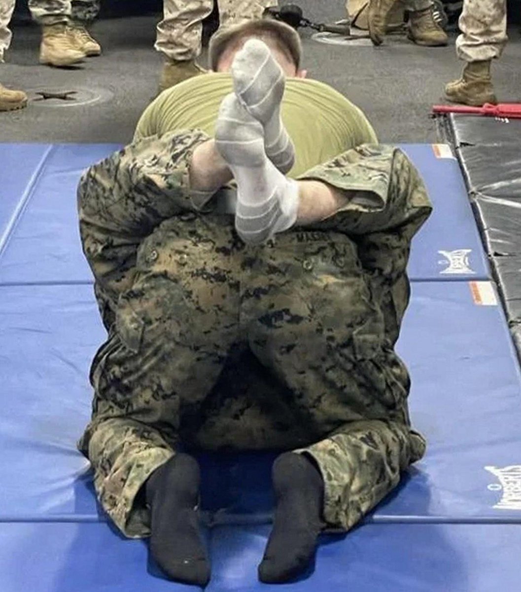 jaewoo in the army band