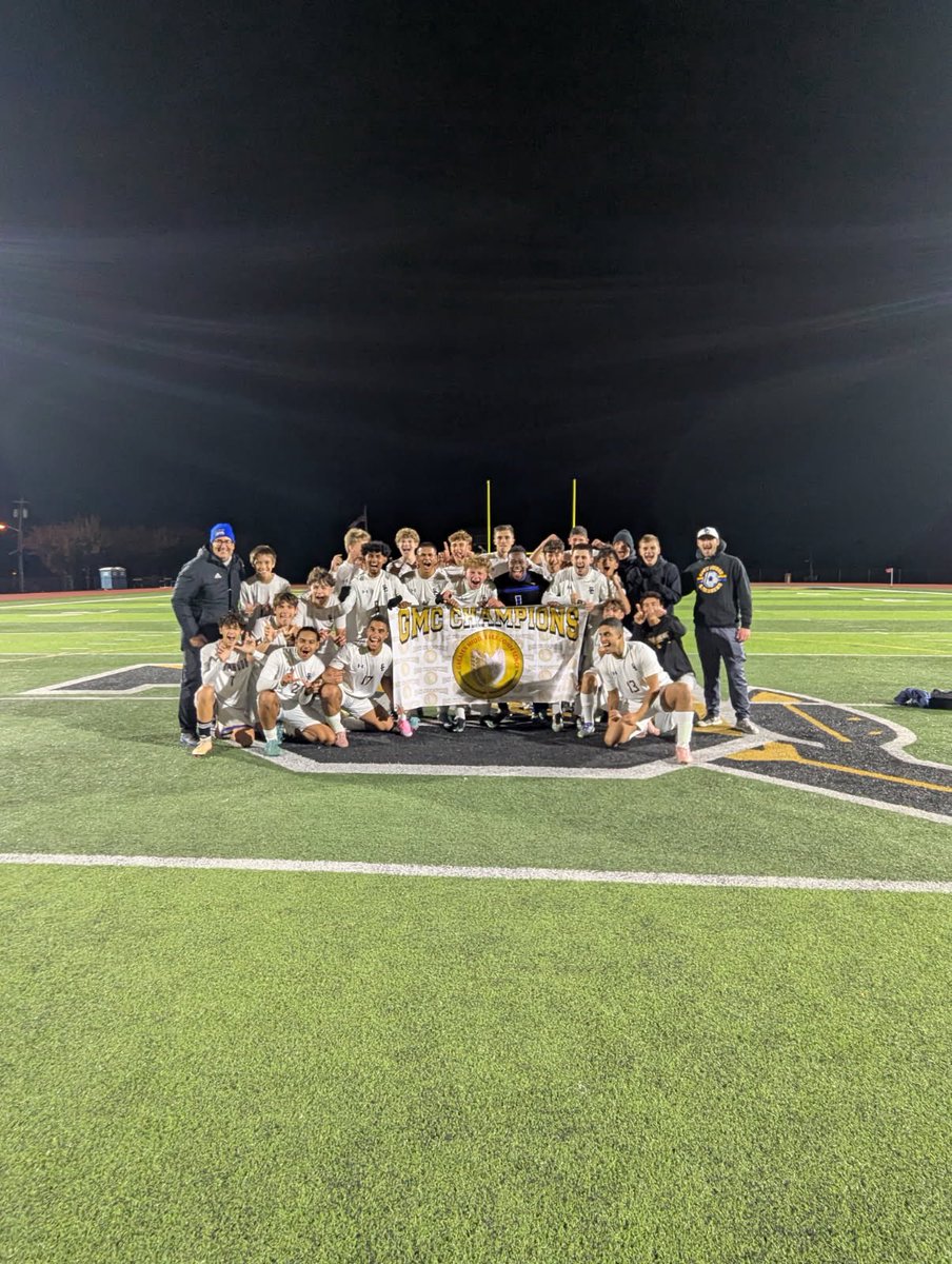 SWoodBSoccer's tweet photo. From 2-6 to this…so proud of this team’s resilience and fight. 1-0 win over a very good and well coached Highland Park team. Captains Alex and Landin combine for the goal and Amaury with a huge save with seconds left to preserve the clean sheet. Total team effort. https://t.co/O4q33HwBfv