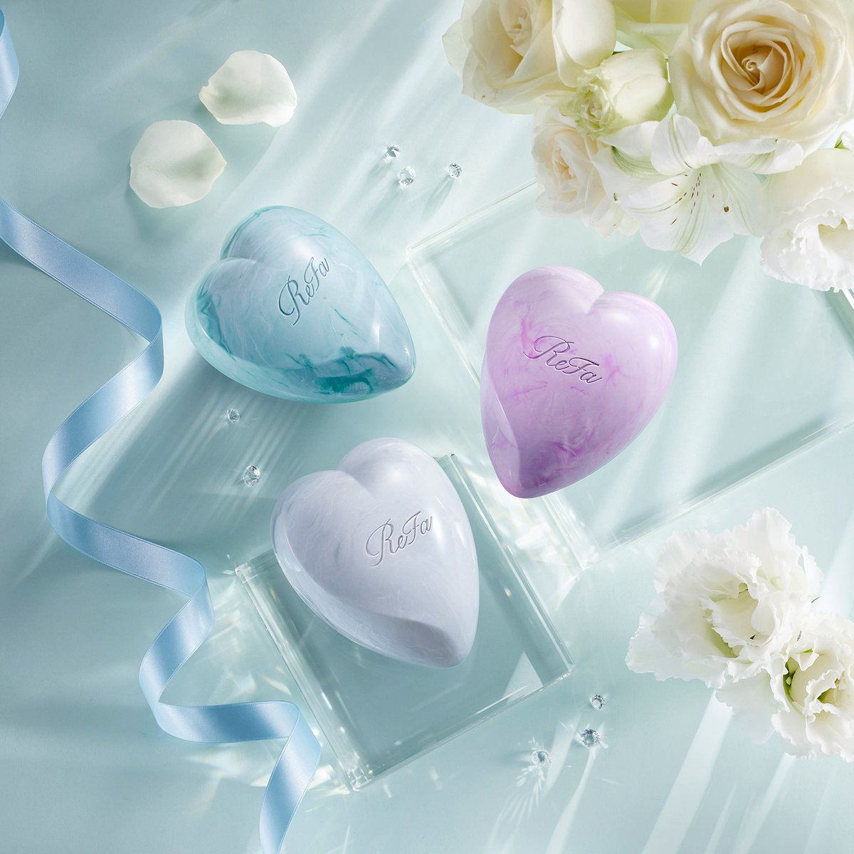 🩵 ｡‧✧. ⊹ 🩷 ｡‧✧. ⊹🤍 
LINEギフト限定カラー 
🩵 ｡‧✧. ⊹ 🩷 ｡‧✧. ⊹🤍
　
#ReFa HEART BRUSHに、LINEギフト限定カラー【マーブルカラー】が登場しました！
プレゼントにも、自分用にも。LINEのトークですぐに贈れます🎁
 　
▼商品詳細をみる
mall.line.me/sb/b5249453/82…