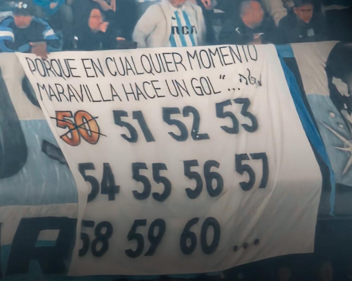 nicorubinetti's tweet photo. Le hicieron una bandera a uno de los mejores delanteros del continente y no volvió a hacer un gol. Despues te dicen que no son mufas y quieren inventar otra historia. https://t.co/KAtZ9zWV3H