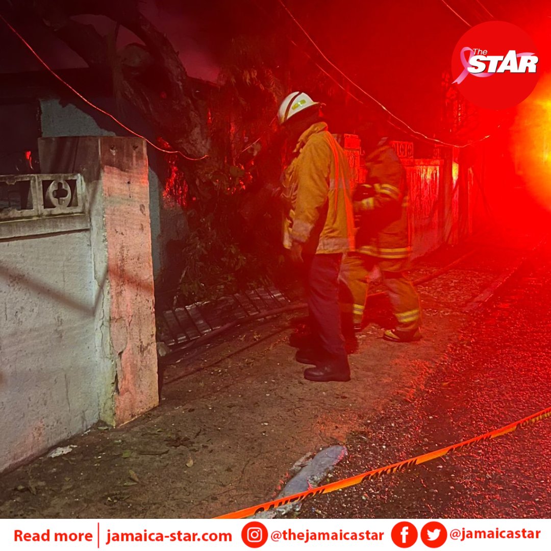 jamaicastar's tweet image. #LatestNews: Two fire units and a tanker battled a late-night blaze that destroyed a house along Gem Road in Kingston, leaving several people, including children, homeless.