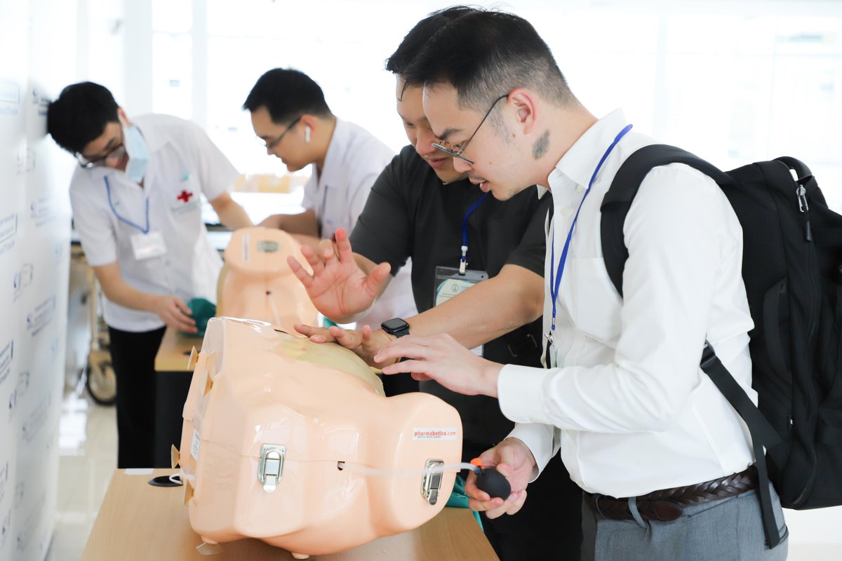 CHAMPS_Center's tweet image. CHAMPS Center เปิดบ้านต้อนรับ คณะผู้ดูงานจากโครงการอบรมแพทยศาสตรศึกษาขั้นพื้นฐาน ครั้งที่ 8 โดย ความร่วมมือ กสพท กับ คณะแพทยศาสตร์ จุฬาฯ