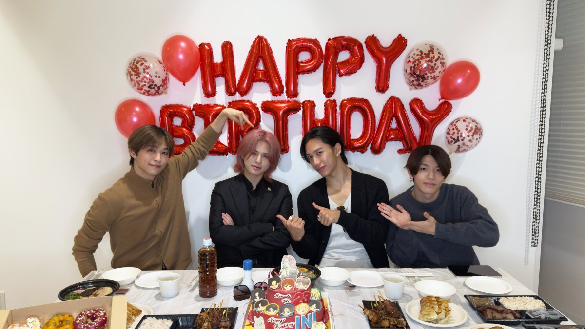 [🎥]

松田迅 Birthday YouTube LIVE

一緒にお祝いしてくださったみなさん
ありがとうございました😎

▼アーカイブは11/5まで
(youtube.com/live/HxXKPoz-k…)

#HAPPYJINDAY
#INI #松田迅 #JIN