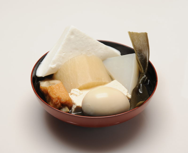 mihashi_ueno's tweet photo. 本日より上野本店限定メニューの
「#おでん 」「おでん茶飯」が販売開始です！

今年もだしの風味豊かな
冬の人気メニューが始まりました🍢
ボリューム満点なので
あんみつの前のお食事にもおすすめです😋

#あんみつみはし #みはし https://t.co/9fwB9xSNqN