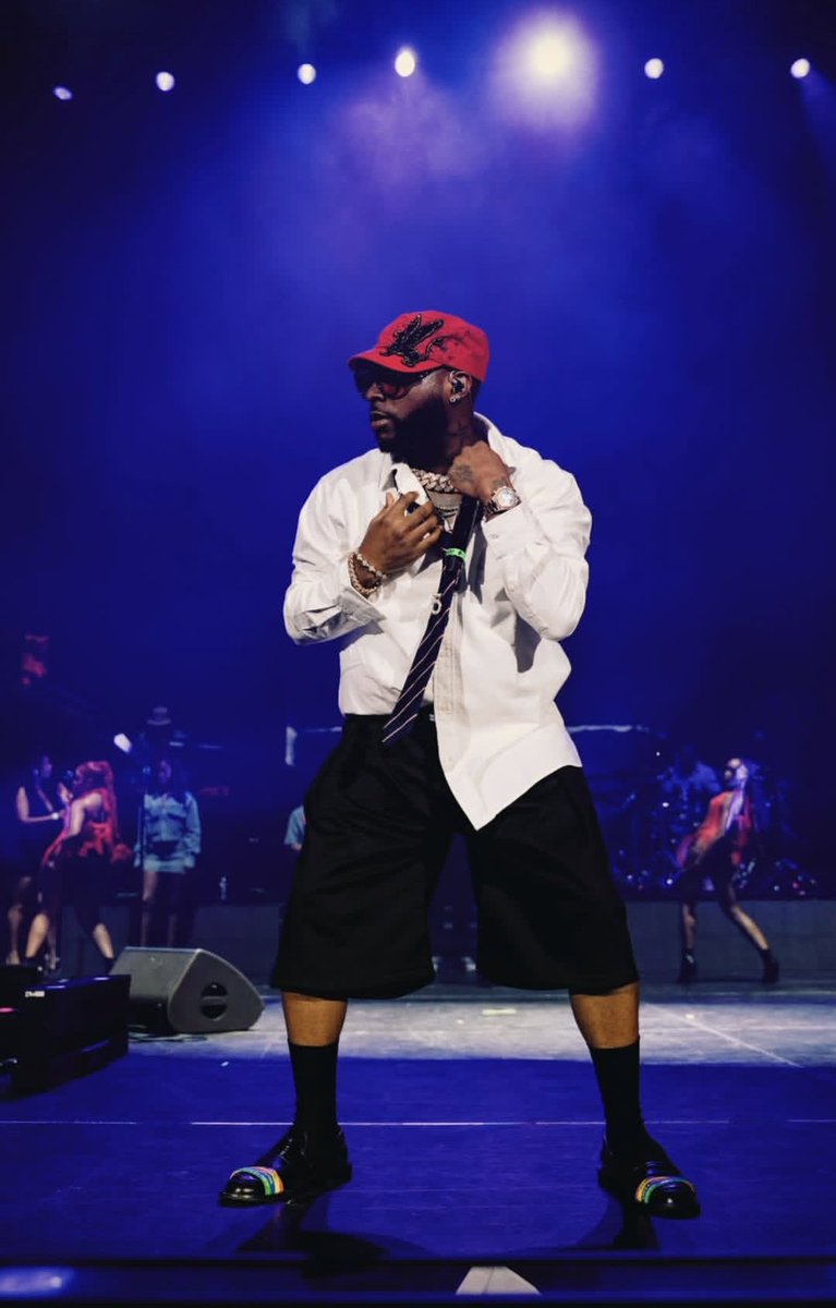 davidostat's tweet image. Davido has surpassed 9M followers on Spotify 

— He has added over 2.6M in 2025 alone.