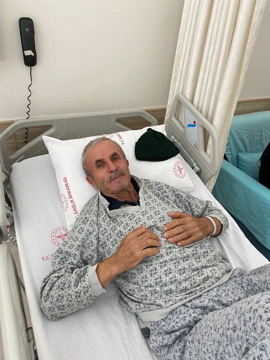 İlçemiz sanayi esnaflarından  Sadık Güler kardeşimizim babası Musa Güler abimizin vefatını derin bir üzüntüyle öğrendim. Merhuma Allah'tan rahmet ailesine ve sevenlerine baş sağlığı diliyorum.