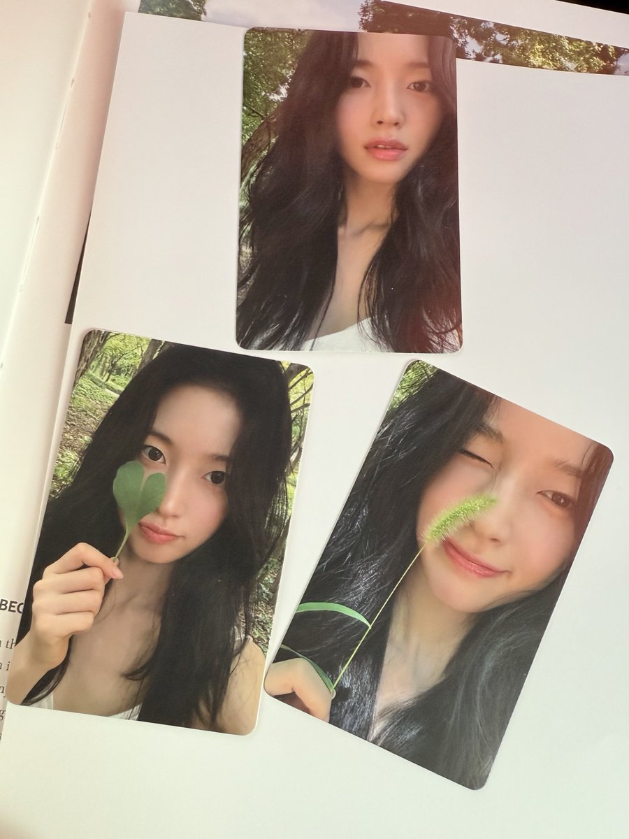 accendioe's tweet photo. MY SHAYLAAAA IS HERE  #아린 https://t.co/ypaum2tCbW