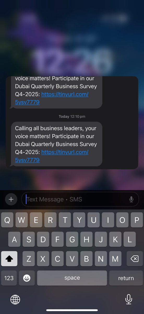 L'Europe vote tous les deux ou trois ans dans l'espoir d'un changement. Dubaï, elle, fait l'impasse sur la politique et