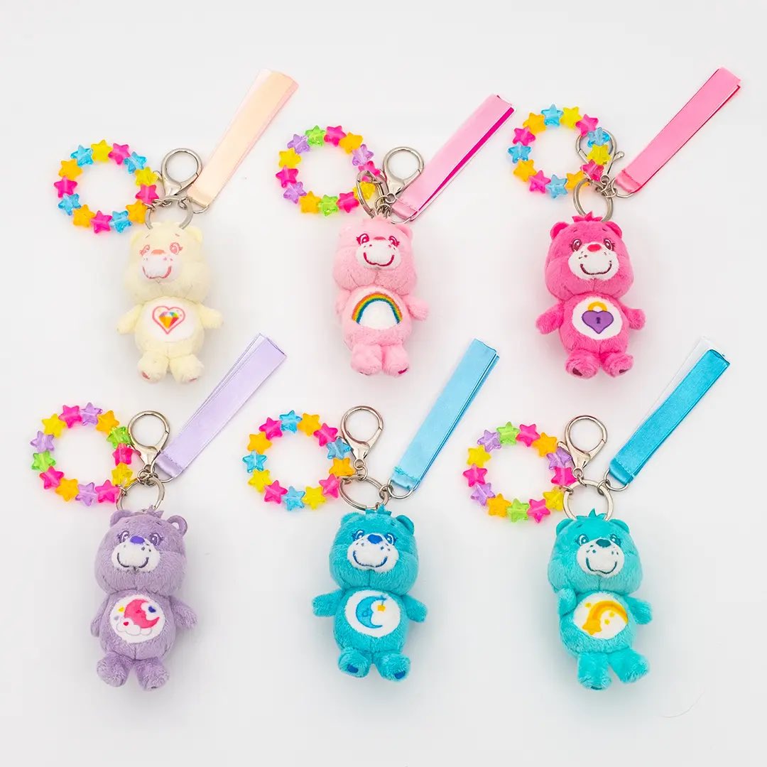 雲の上にある国に たくさんの仲間たちと住んでいる 『Care Bears