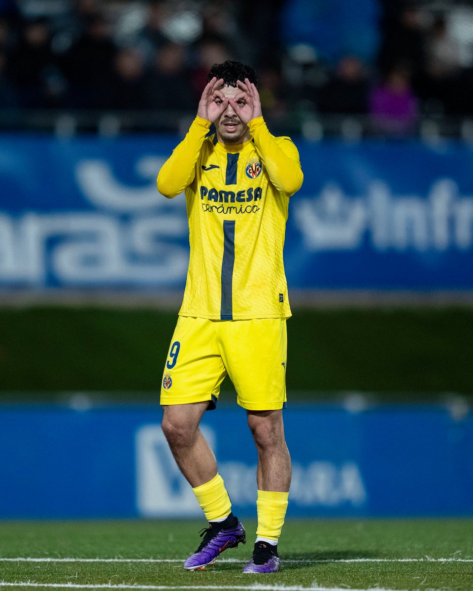 Celebración icónica, medias bajas y el gol por bandera. Georges Mikautadze, delantero de culto. 🤌🏻