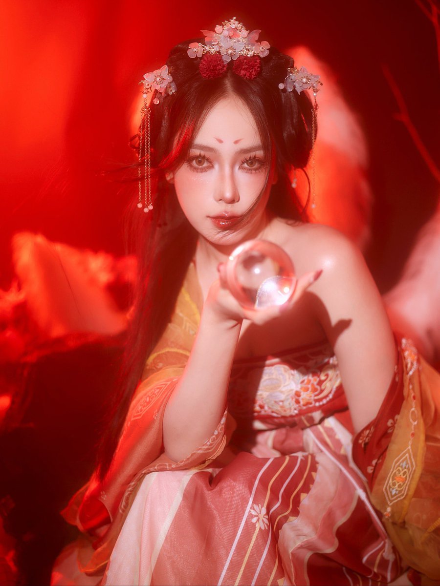 Preaw_family tweet media