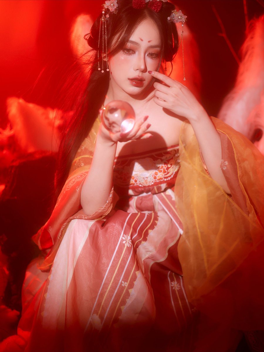 Preaw_family tweet media