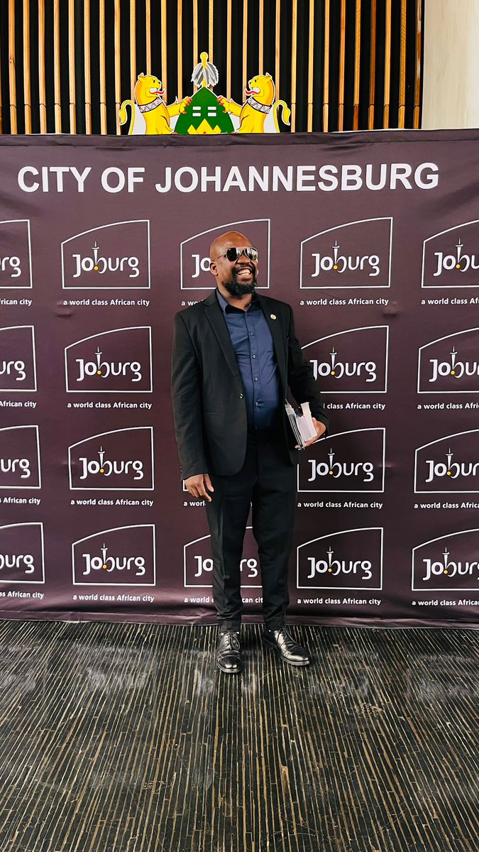 COCmarema's tweet photo. This morning, attending the 34th Ordinary Council Meeting of the City of Johannesburg alongside esteemed Chairpersons of the Section 79 Committees. The meeting is convened by the Speaker of Council, Cllr Margaret Arnolds. Catch the live stream @CityofJoburgZA https://t.co/f9zYkCg4kt
