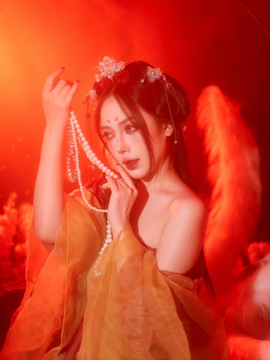 Preaw_family tweet media