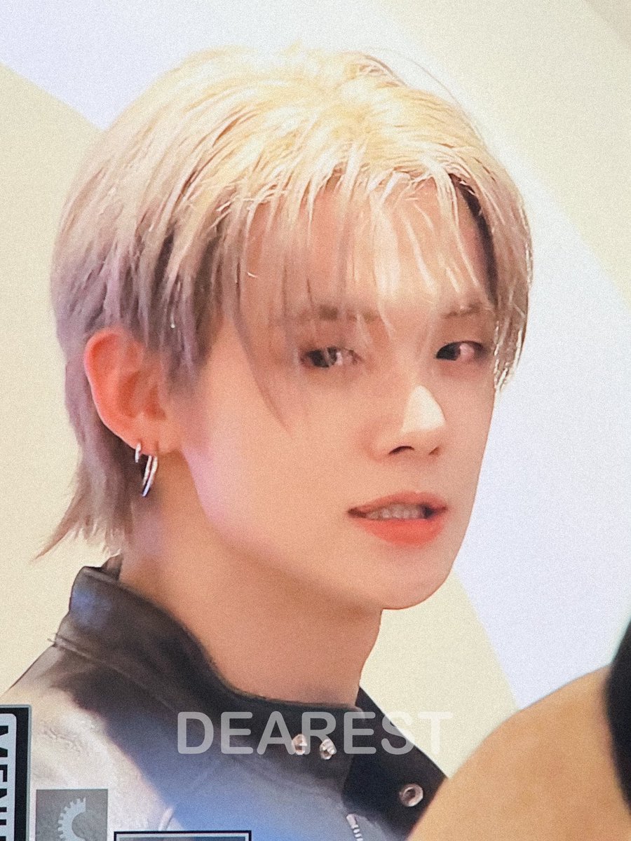 𝑫𝑬𝑨𝑹𝑬𝑺𝑻 tweet media