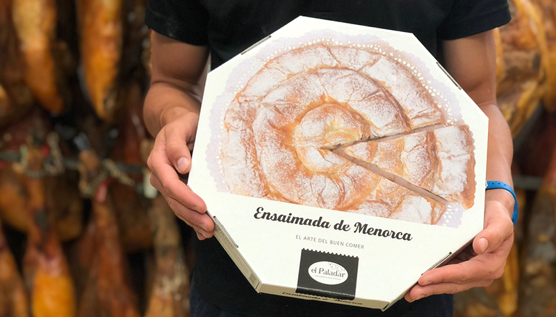 #Ensaimada artesana menorquina | El Paladar – Tradición, sabor y textura gourmet elpaladar.es/es/blog/la-ens…