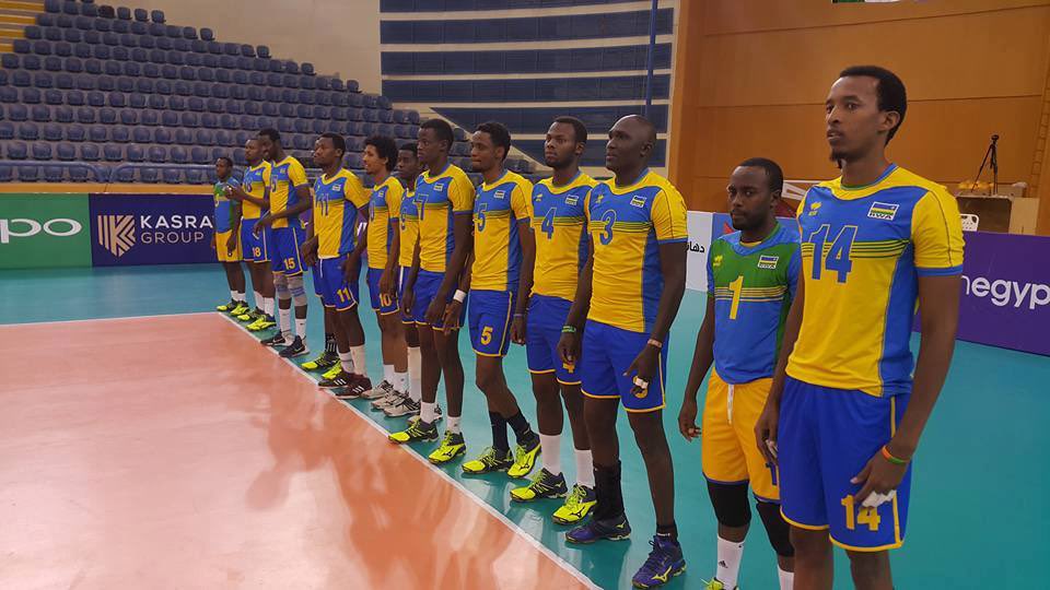 KarugengeRadu's tweet photo. #Volleball
Ikipe y’igihugu ya Volleyball mu myaka 8 ishize .
Byibura nka 5-6 muri bo baracyawutera, abandi binjiye muri coaching 🥳
Umenyemo nde? Ubu ari barihe? https://t.co/uKTNOa08O3