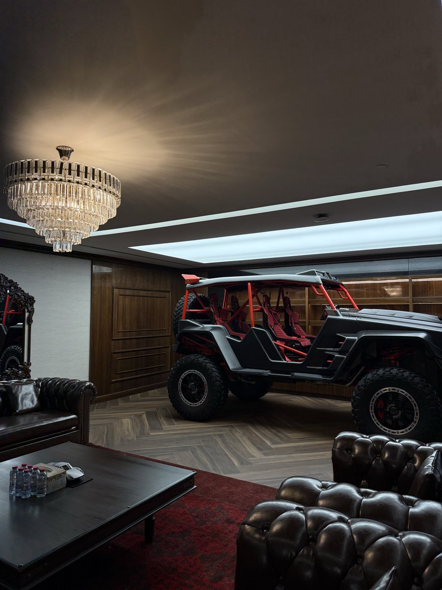 difaino's tweet image. men who feel rich before they’re rich are the ones who actually get rich

it always starts in your head first before it ever shows up in your life

most people wait for results before they start acting like the person who deserves them

the ones that win become that person first.…