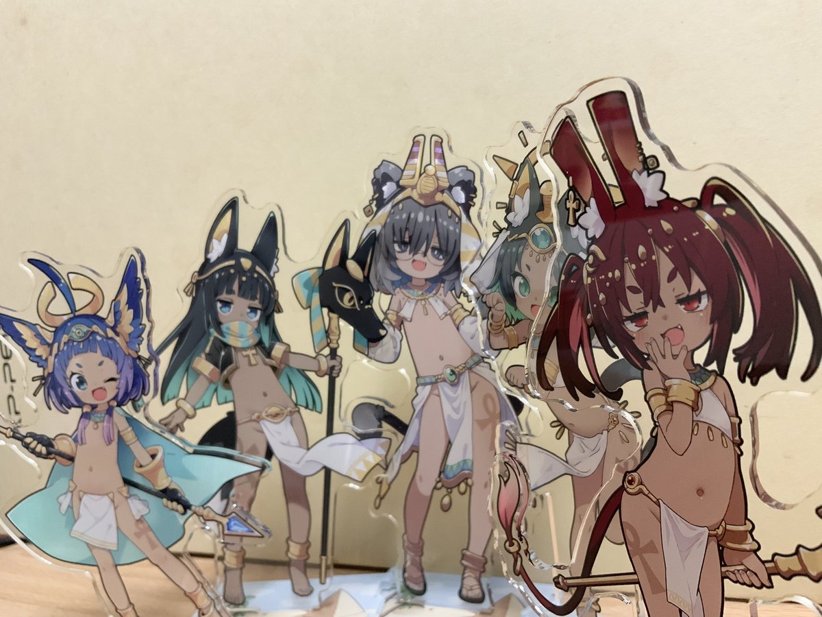 褐色エジプトロリアクスタ届いた！！！！！！！！
近日中に通販します！