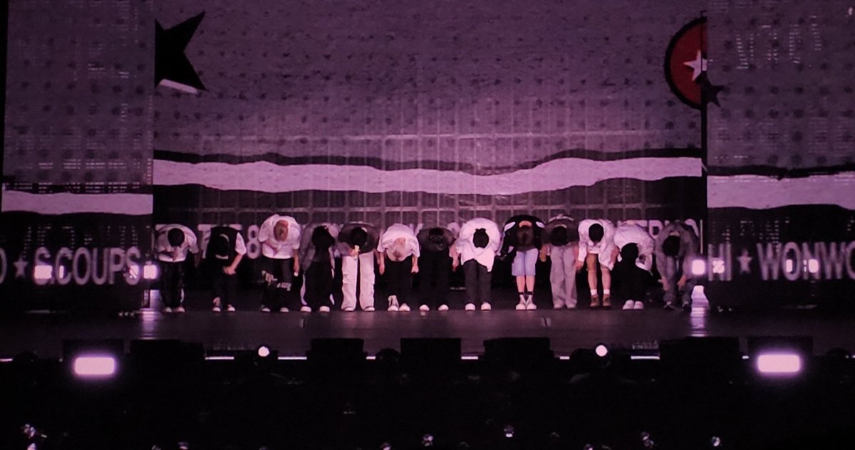 pagesofclo's tweet photo. HI GUYS! VOTE FOR #SEVENTEEN ON #2025MAMAVOTE PLS!! 🩷🩵 https://t.co/qBqS6uX8BS