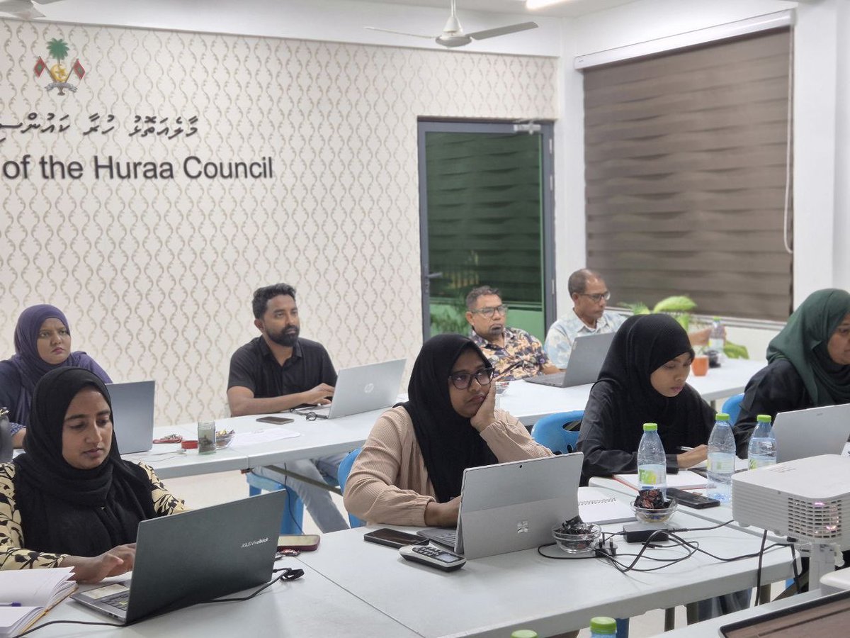 Day 2 of the Microsoft 365 and Viya Portal Training for the Secretariat of Huraa Council, held from 28th to 30th October 2025, focused on enhancing participants’ understanding of Microsoft 365 applications and the Viya Portal.

<a href="/lgaMaldives/">Local Government Authority</a>