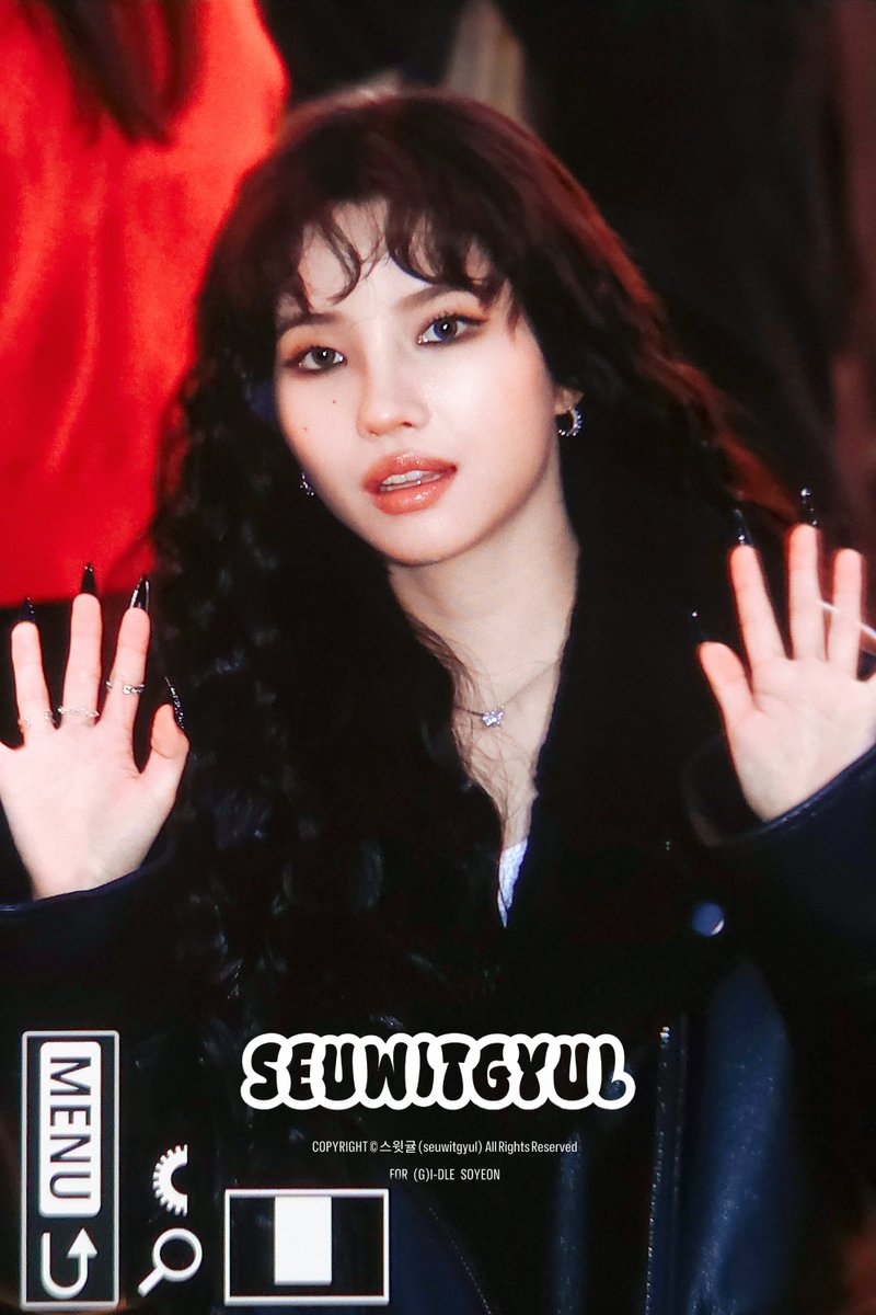 seuwitgyul's tweet image. 251030

🐈‍⬛✨

#소연 #전소연 #아이들 
#SOYEON #idle