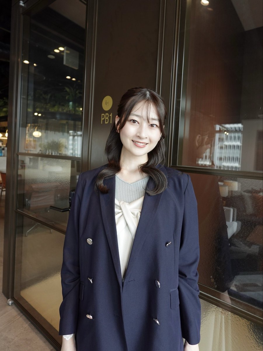 chiho_official_'s tweet photo. ⁡11月1日(土)16:55〜放送
日本テレビ『ゼッケン！〜Z世代の経済研究所〜』
出演させていただきます！ 
⁡
今回は、東京駅丸の内で
まちづくりを行っている #三菱地所 さんへ
新たな取り組みについて
リポートさせていただきました🎤🩶
⁡
是非、放送をご覧ください〜！

#日テレ #ゼッケン https://t.co/cHieL5Qruq
