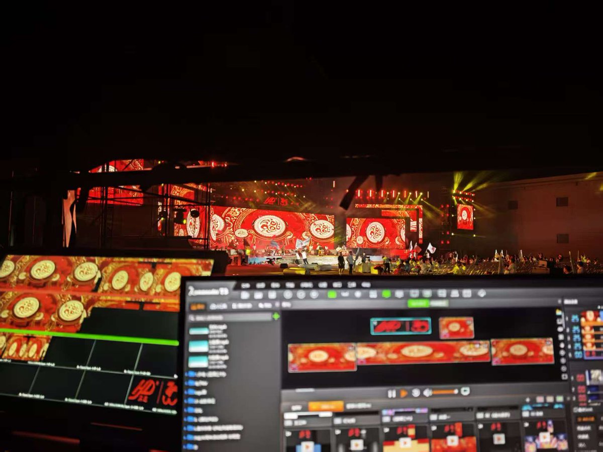 kystartech's tweet image. Cheers to 30 years of Hongda Group! 🥳 Kystar T3 Media Server powered the LED visuals for this milestone celebration—making every moment unforgettable. 
#Kystar #LED #controlsystem #Kommander #T3 #MediaServer