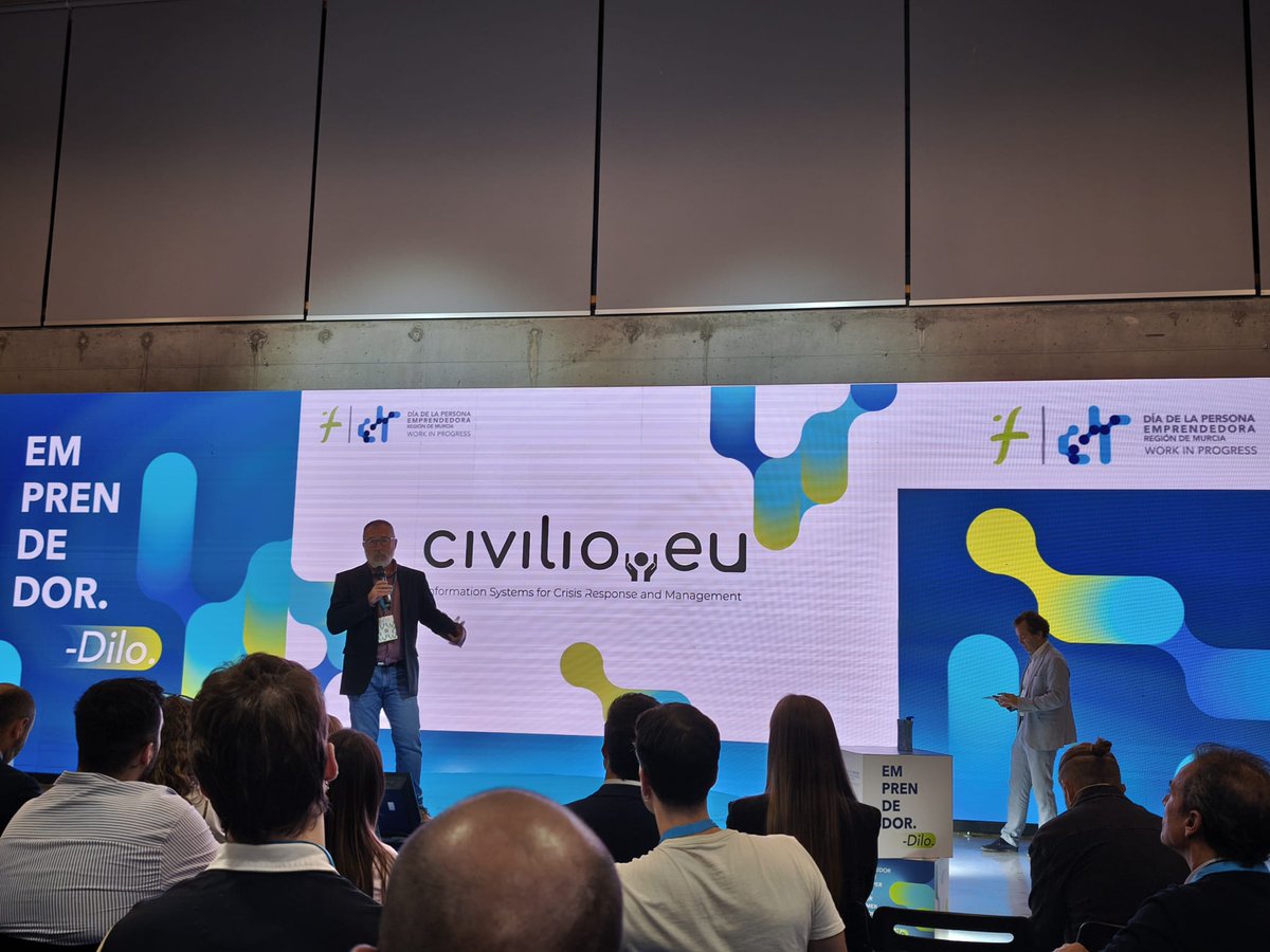 Anoche en los Premios Emprendedor <a href="/infoRMurcia/">Instituto de Fomento</a> 2024, nominados como empresa emprendedora del año 💡

Orgullosos de nuestro equipo y de formar parte del ecosistema que impulsa la innovación tecnológica desde la Región de Murcia hacia Europa.
#Innovación #Emprendimiento #DIAPE2025