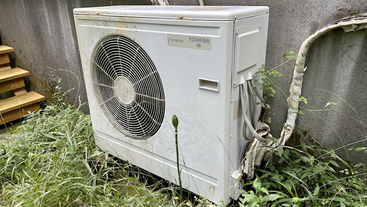 ♡ y ♡‼️エアコン室外機 楽天市場】ALHIDE エアコン室外機カバー M おしゃれ 黒