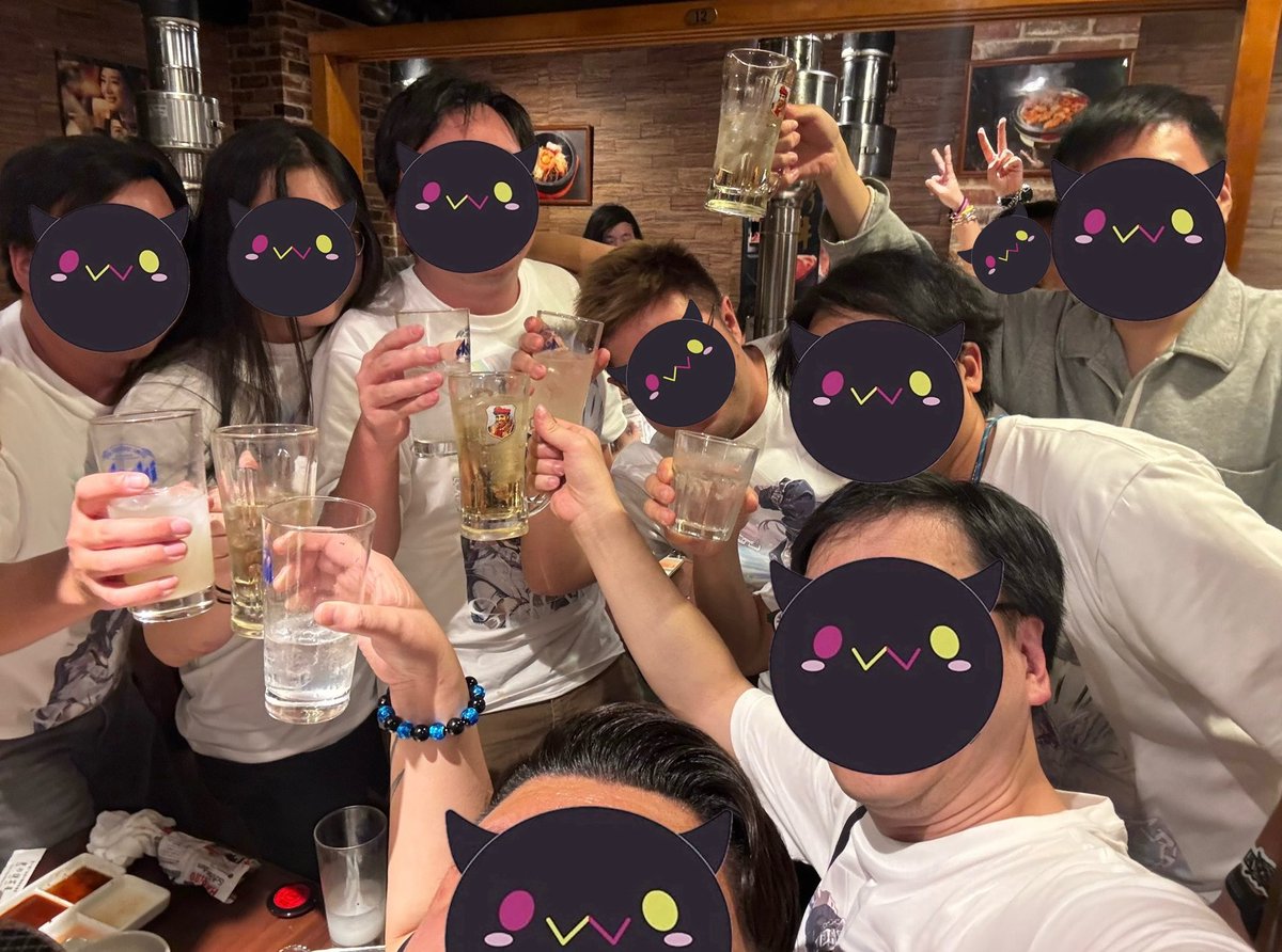 danwhite723's tweet photo. オフ会楽しかった!
現場でトワ様の歌声を聴けたこと、それがもう私の人生で一番幸せな瞬間です!
永遠大好きの香港眷属最高!
乾杯!みんなお疲れ様でした!
#常闇トワ2nd #SHINier #常闇眷属 https://t.co/g1o2y00VzZ