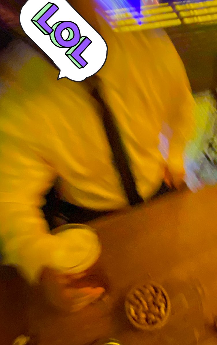 olm tövbe hasa bizim yuzumuz gozukmuyoken daha mi yakisikliyiz amk?