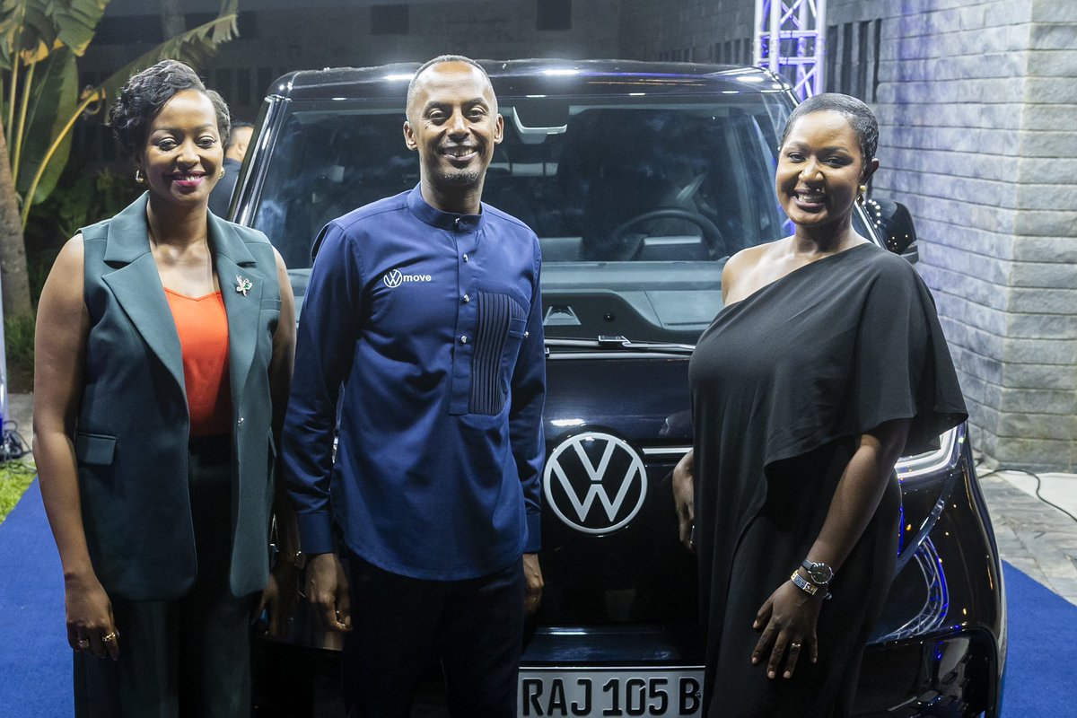 AissaCyiza's tweet image. If you have those memories of your family cruising around your village in VW Kombi , now it’s time to recreate them with the @VWRwanda New ID Buzz ,I witnessed the comfort and class yesterday @ #MovënPick 
Guys, Those road trips will be 🔥
#EjoTwisangamo
#AFutureThatFeelsFamiliar